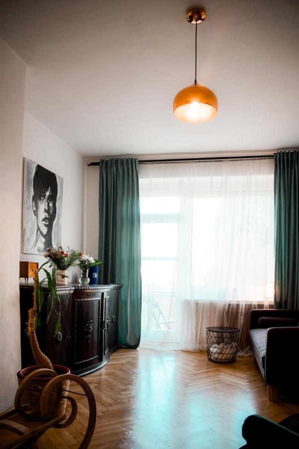 Kiki & Luky Family Apartment By Prague Castle エクステリア 写真